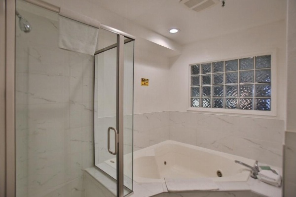 Best Western Surf City image 25
